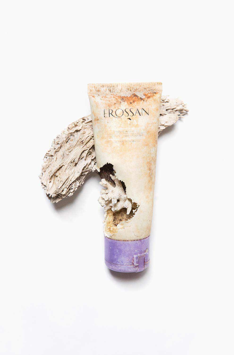 Fusion between nature and plastic waste at the Gulf of Thailand